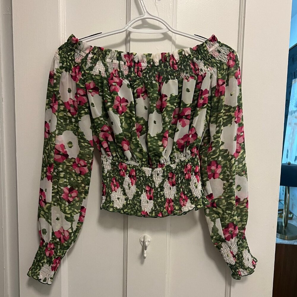 Women's floral off shoulder top SZ S